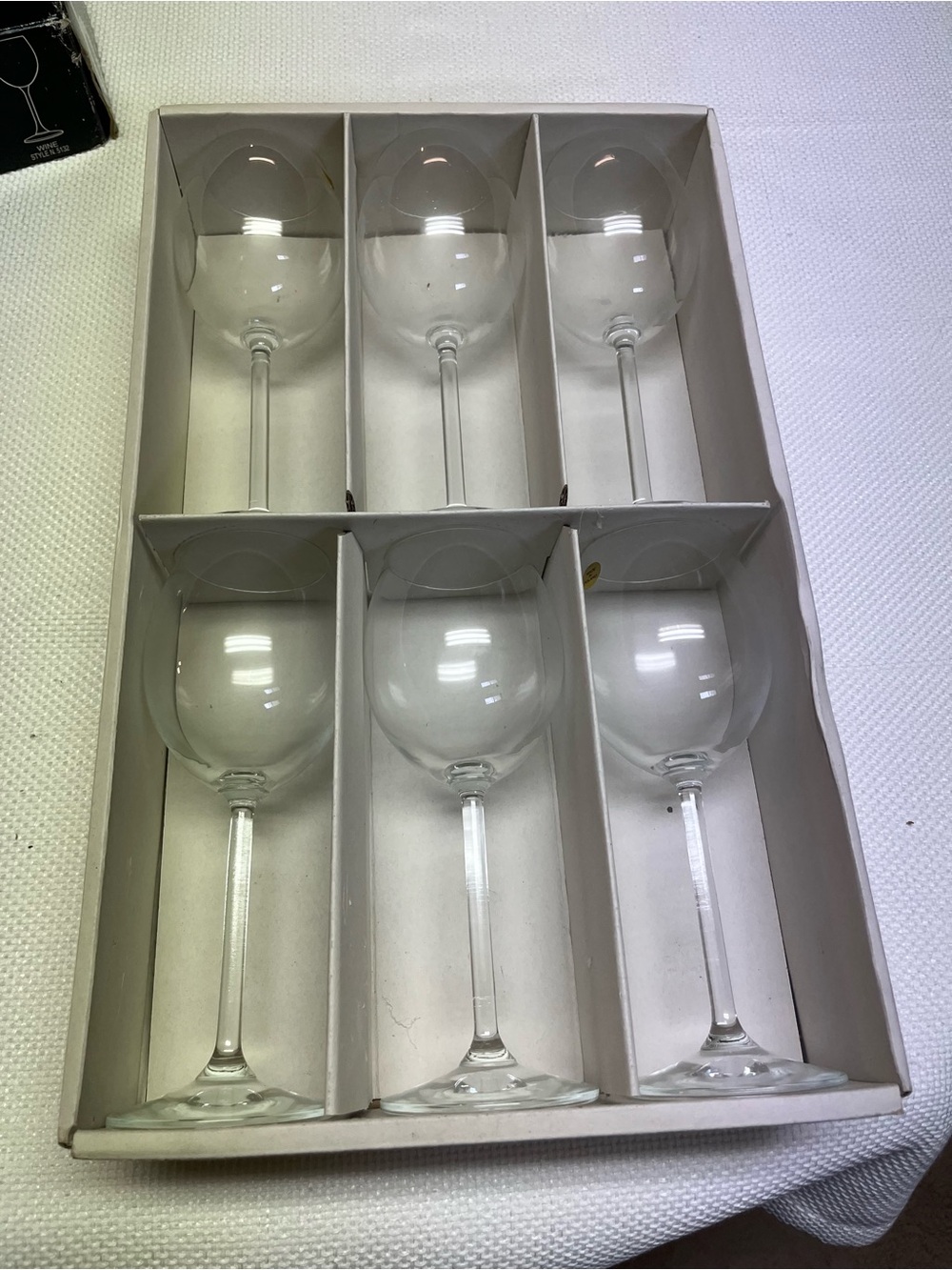 Crystal Clear Wine Glasses - 6-Piece Set